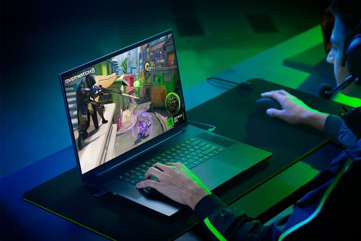 Razer Passen Sie Ihre Klinge individuell an 18 Laptop eine Farbe 46PD9