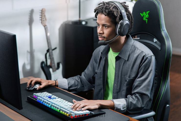 Razer Barracuda – Roblox-Edition Gaming-Audio eine Farbe 46PD93