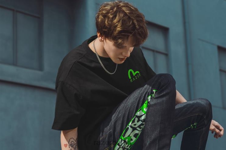 Razer T-Shirt mit Evisu Daicock-Print Bekleidung eine Farbe 46PD191