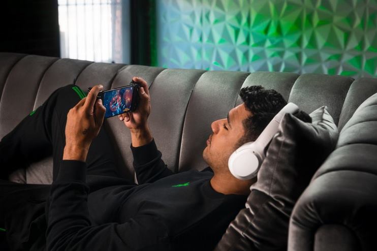 Razer Kishi v2 für Android Handy, Mobiltelefon eine Farbe 46PD182